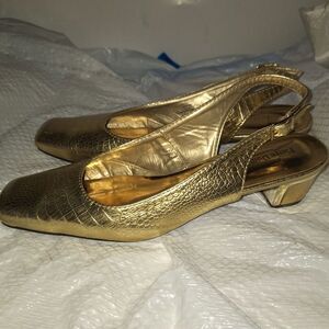 Pierre Dumas Women's Shoes Sling Back Heels Gold Lame' Evening Gala Size 11